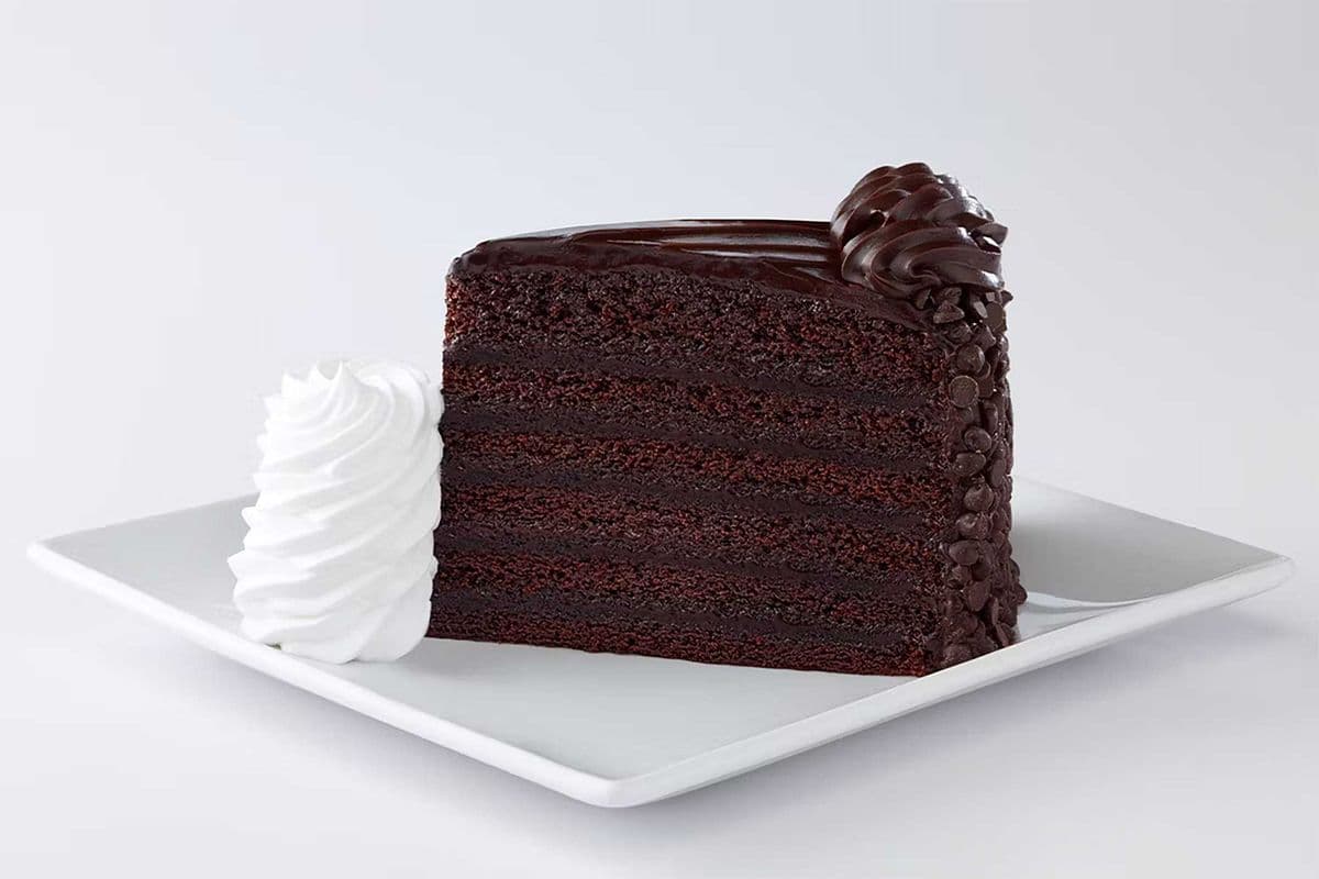 Tranche de Gâteau Fudge The Cheesecake Factory // The Cheesecake Factory Bakery Fudge Cake Slice