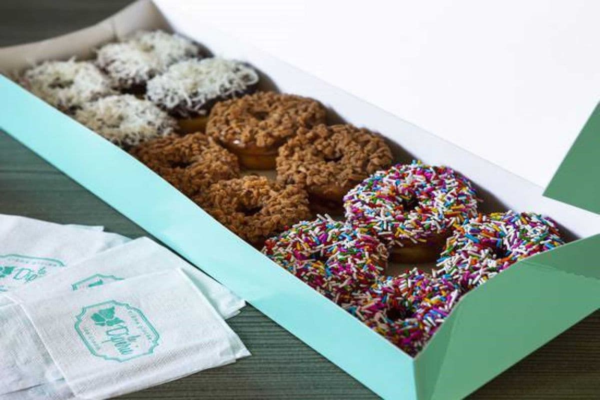 Beignes (12 mcx) / Donuts (12 pcs)
