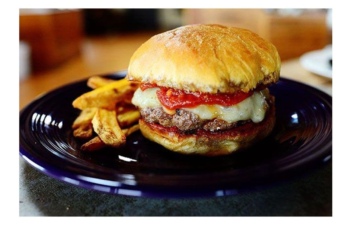 Maeaty Marval Burger