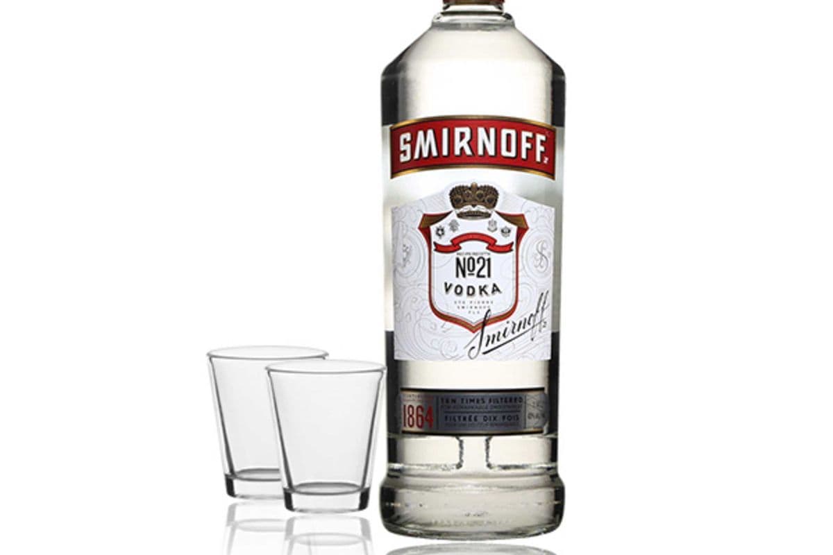 SMIRNOFF VODKA REGULAR (1 x 750ML)