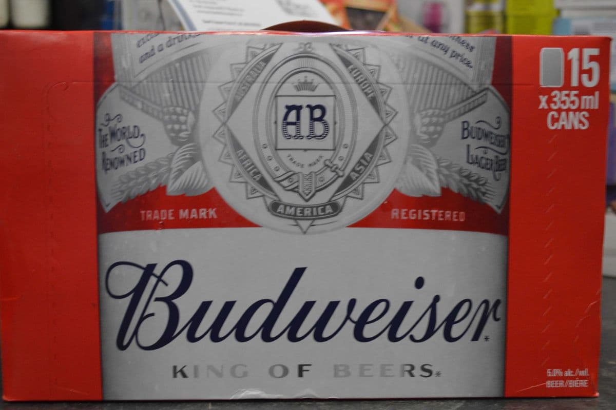 Budweiser (15 x 355 ml)