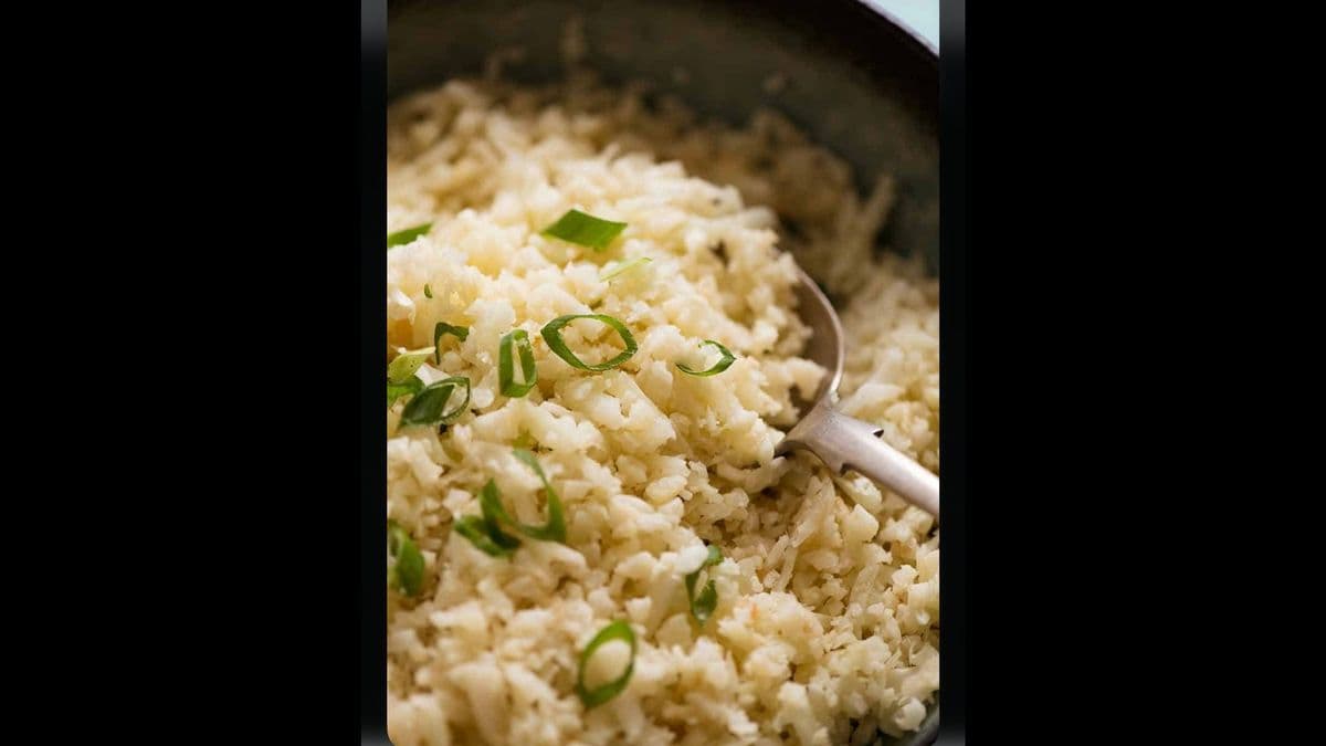 Cauliflower Fried Rice (Keto Diet)