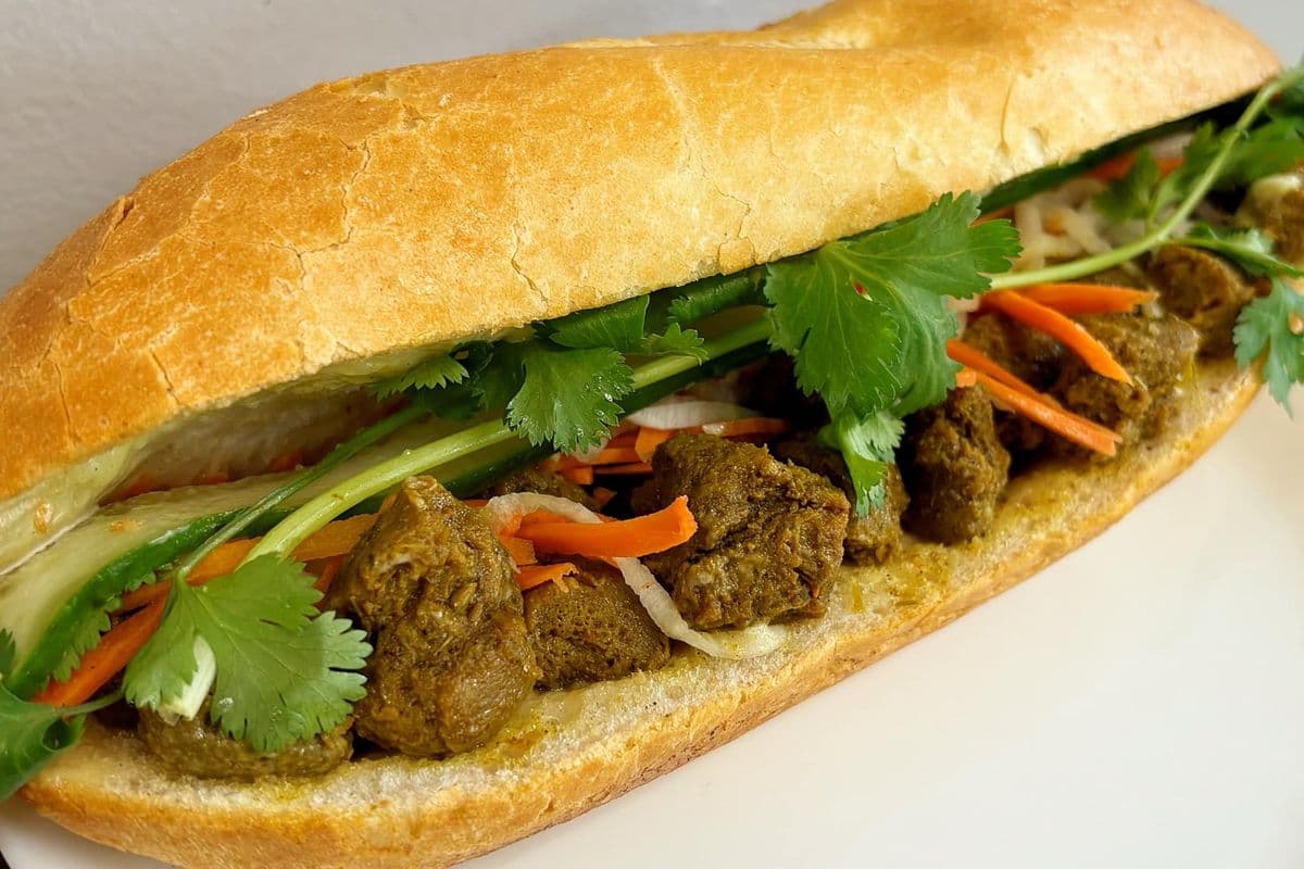 Sandwich Végé au cari / Veggie Curry Sandwich