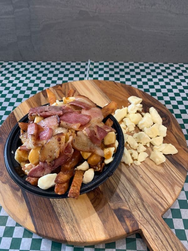 Poutine au bacon / Bacon Poutine