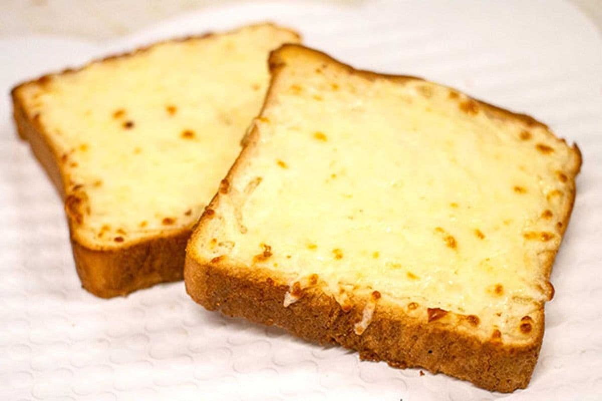Cheese Toast (2 for 1)