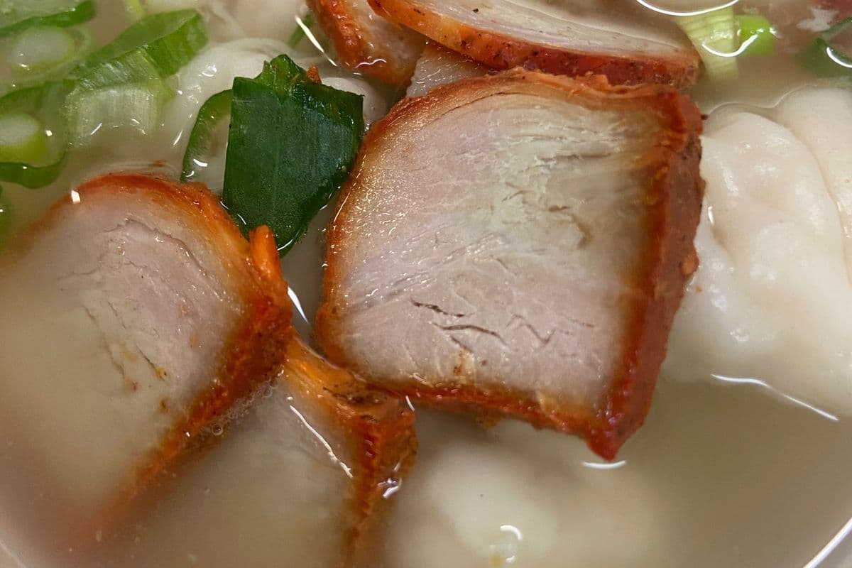 Wonton Soup with BBQ Pork