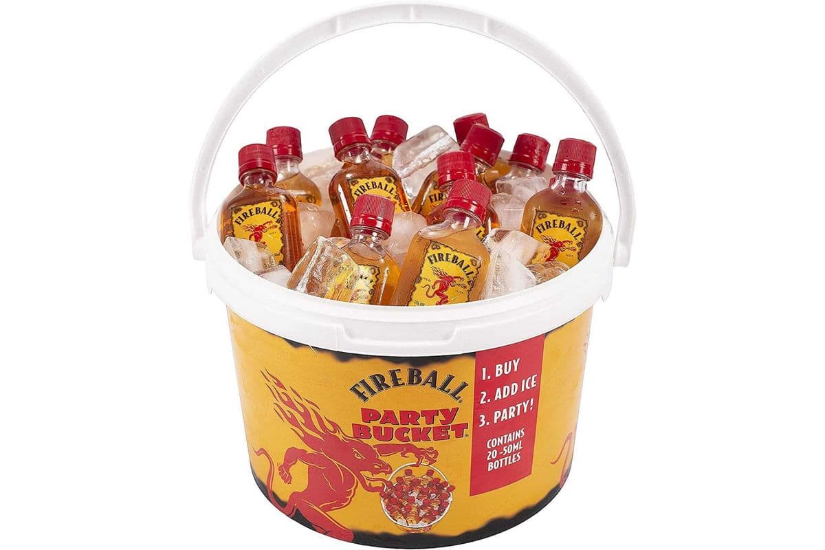 Fireball Party Bucket (20pk x 2 oz Shooters) (20 x 50 mL)