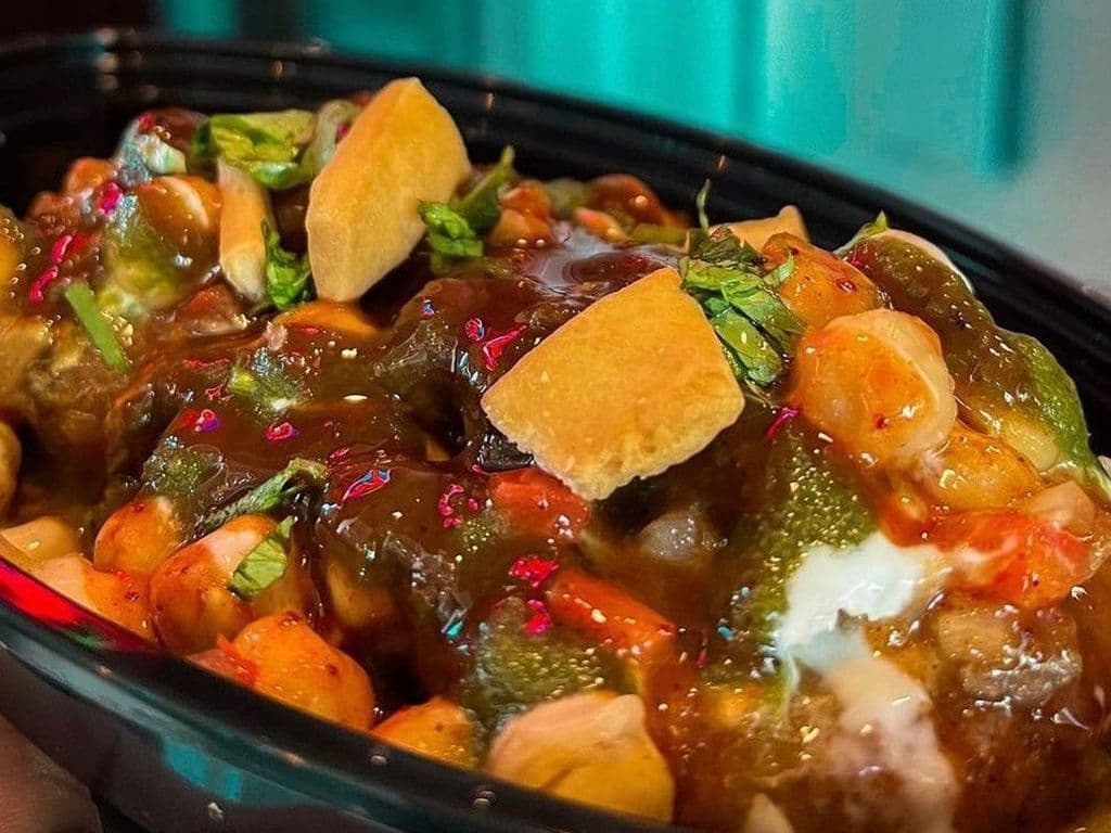 Aloo Tikki Chaat