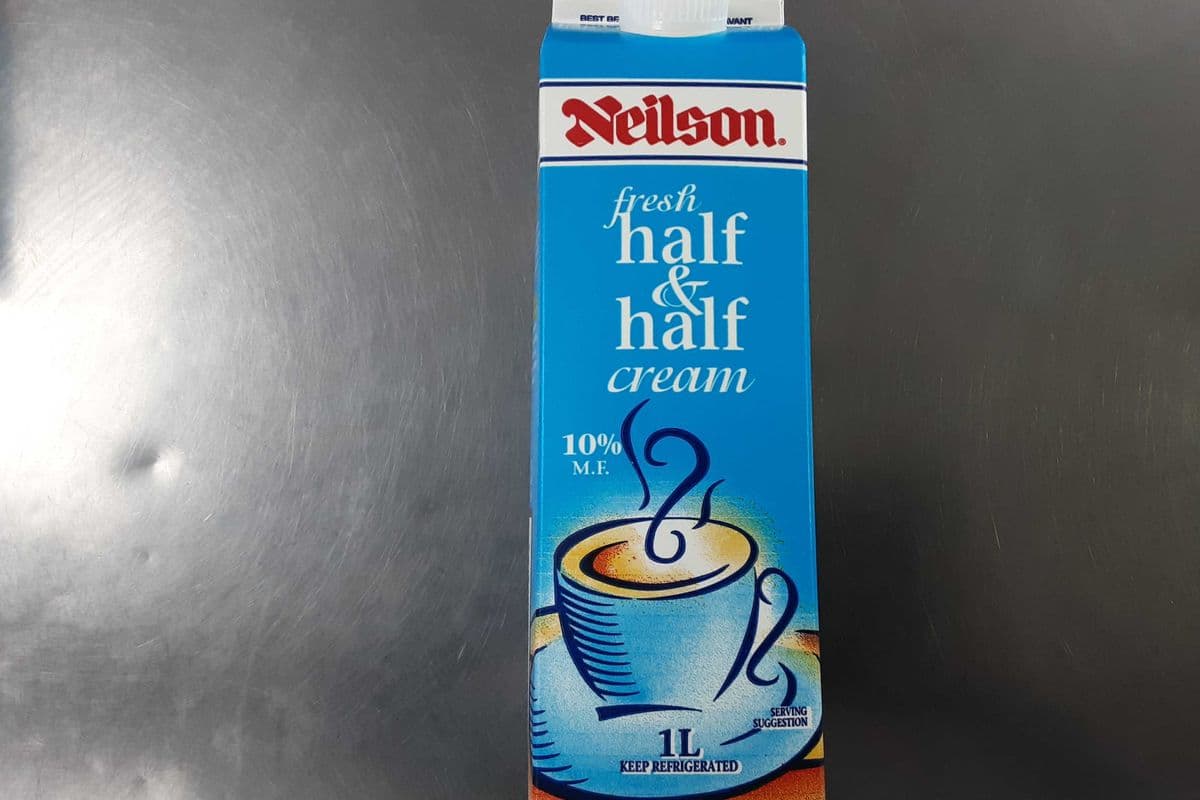 Neilson 1/2 and 1/2 Cream (1 L)