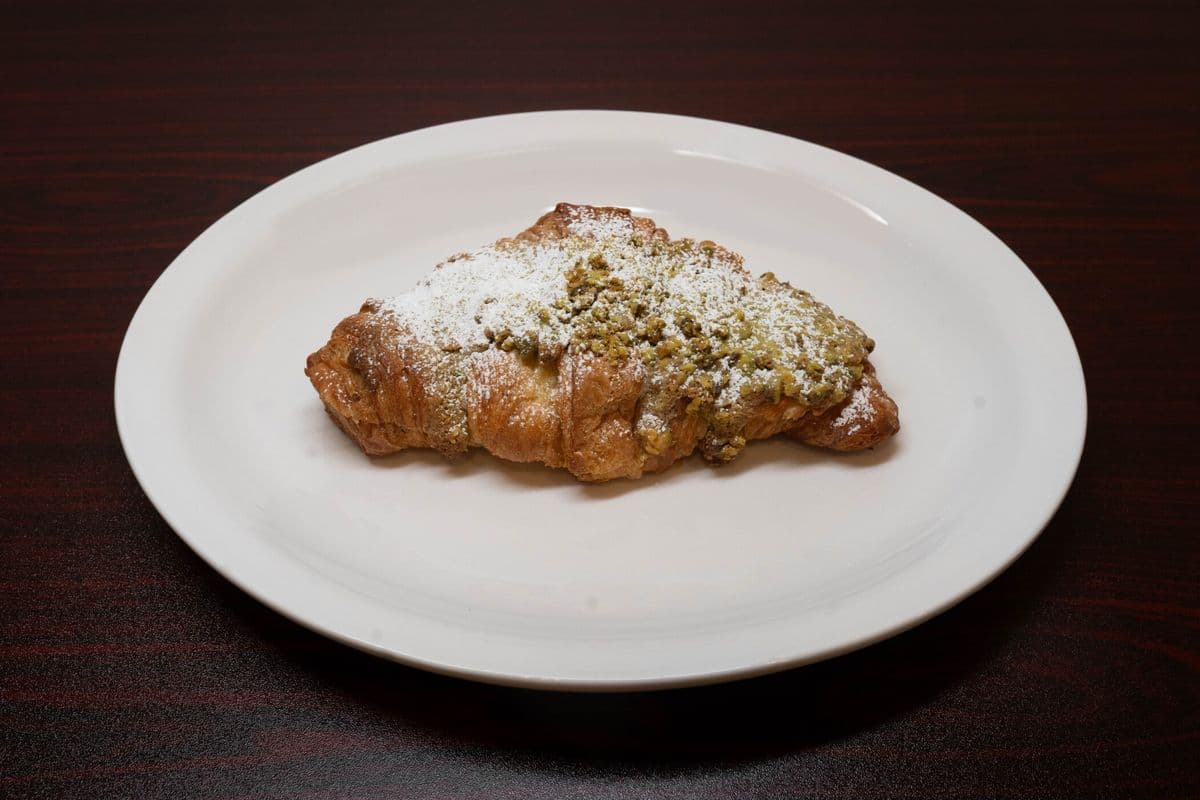 Pistachio Croissant