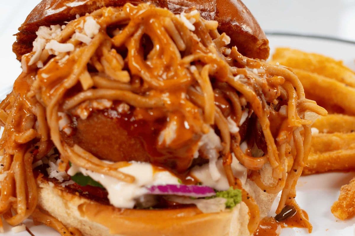 Noodle Burger