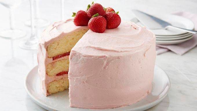 Vegan Strawberry Vanilla Whole Cake