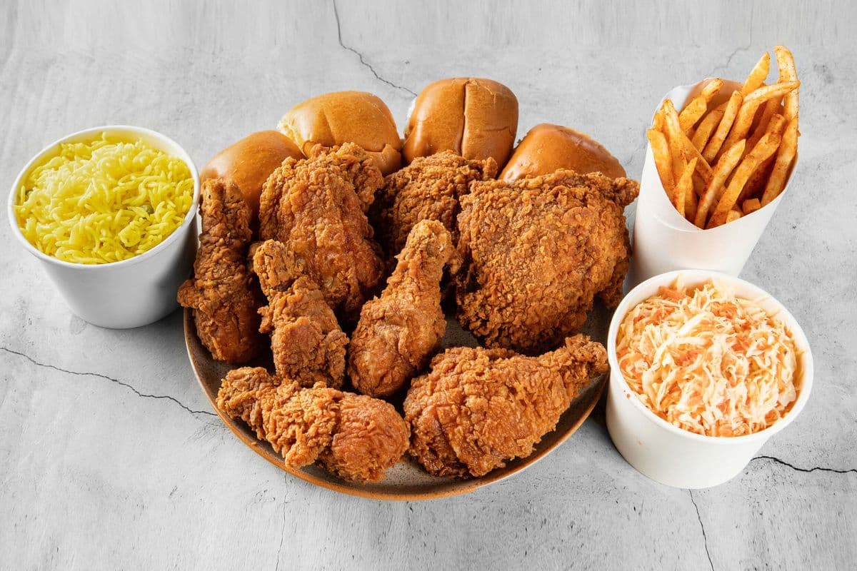 Original Chicken Family Meal (16 pcs)