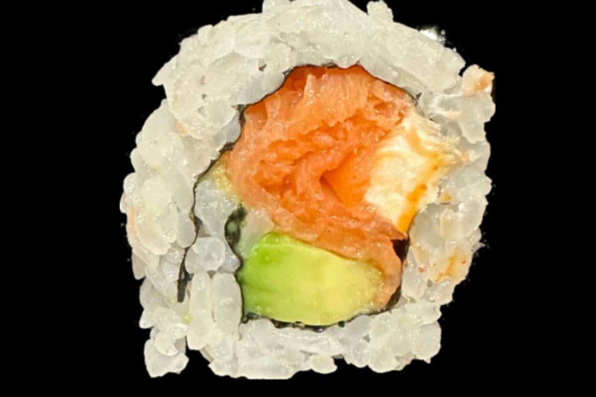Smoke Salmon Avocado Cream Cheese