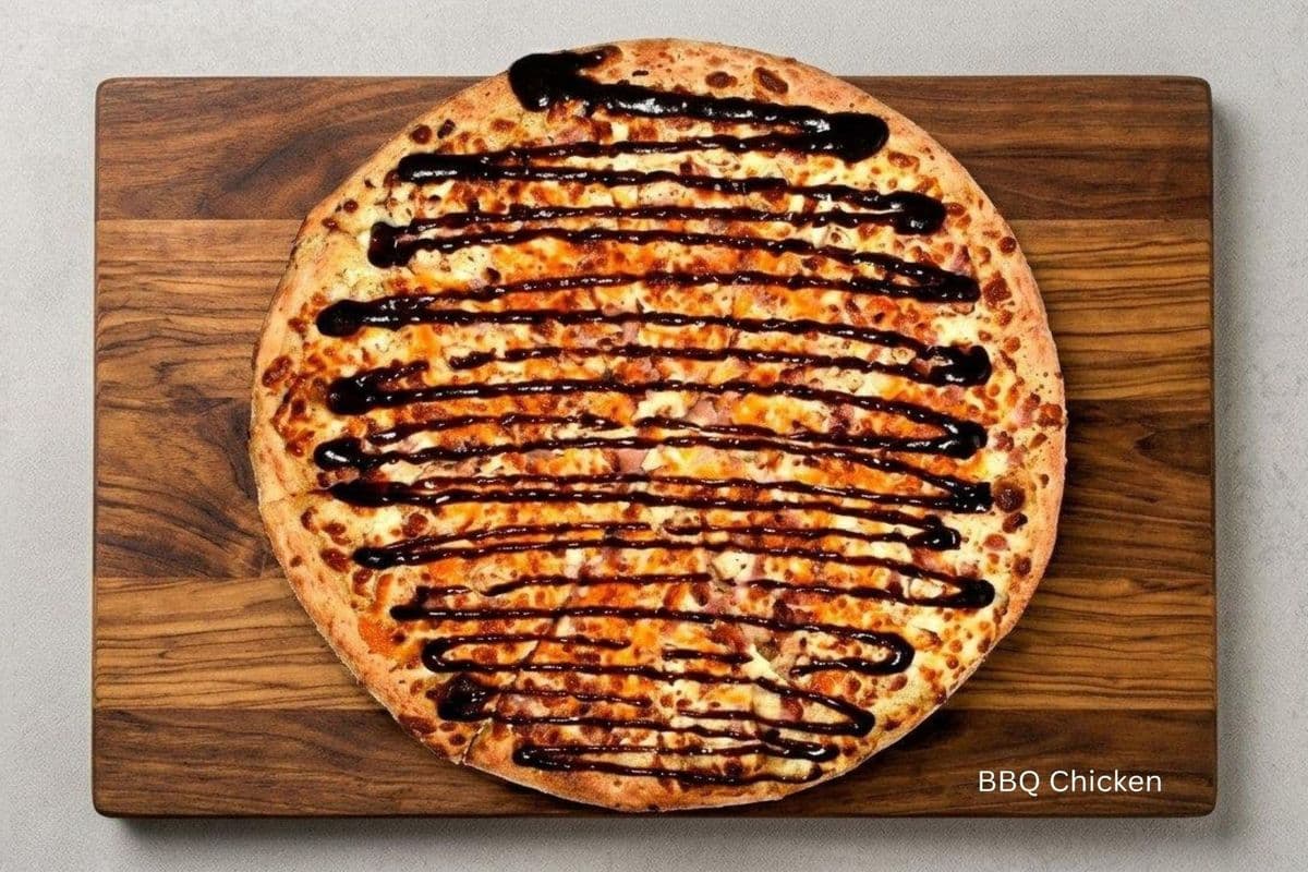 12" BBQ Chicken Local Pizza