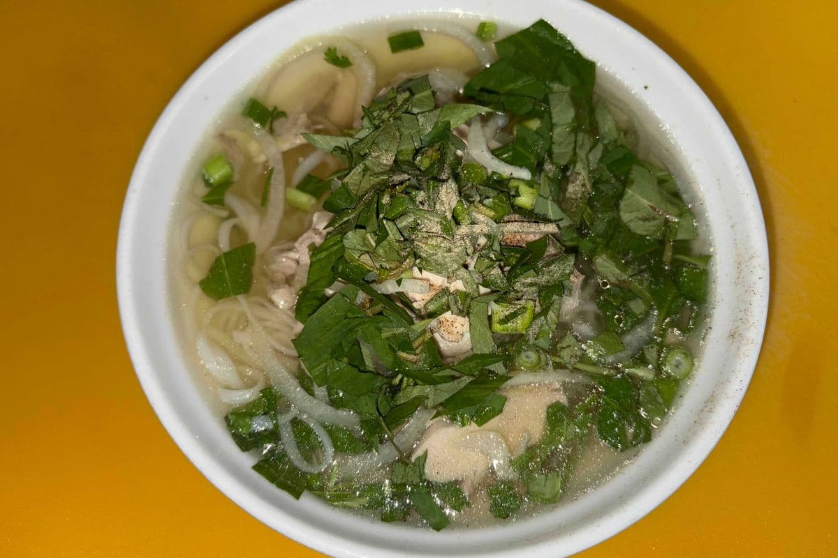 107. Chicken / Phở Gà