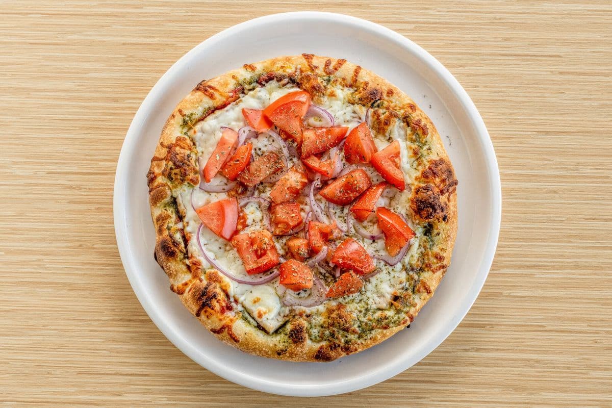 Petite pizza 9" au poulet pesto / Chicken Pesto Pizza 9"