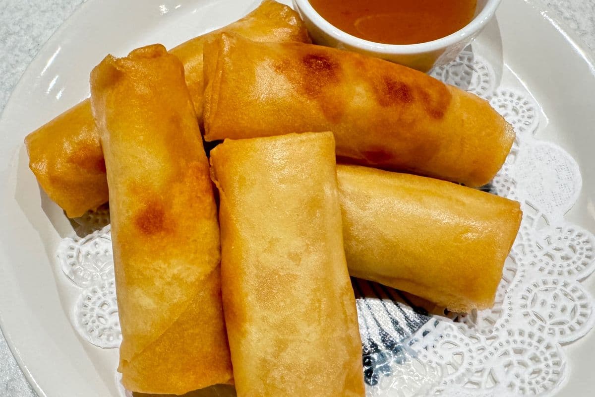 2. Spring Roll (5pcs)