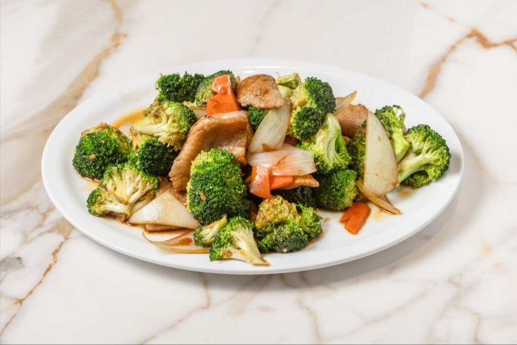 51. Beef with Broccoli / 百加利牛