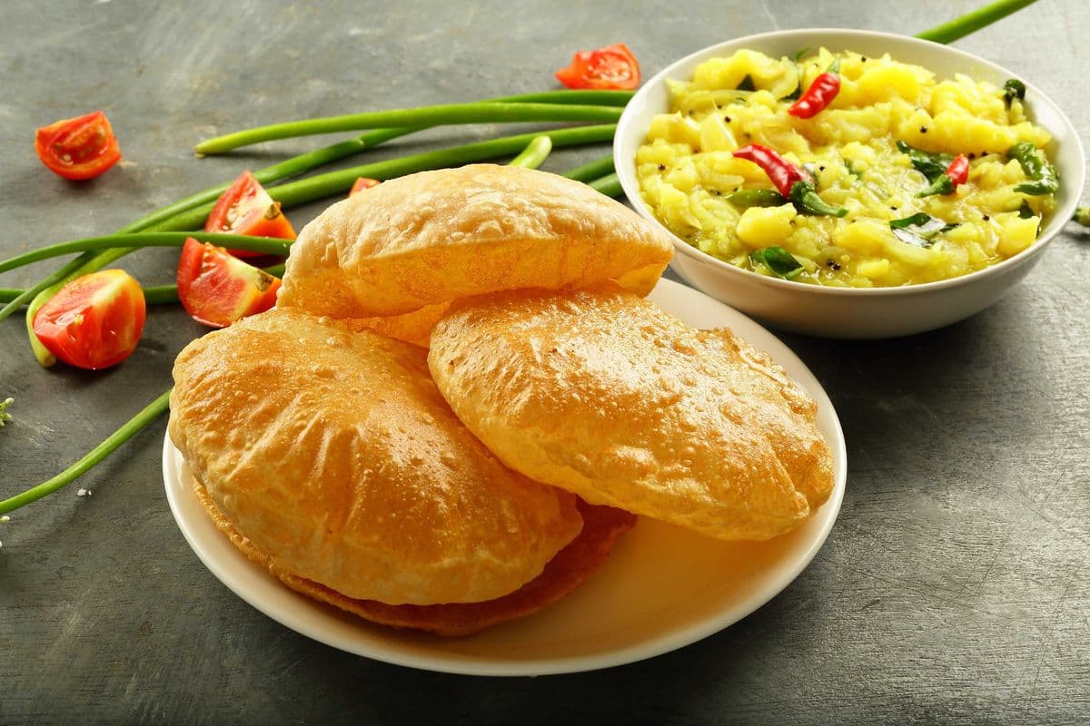 Poori and Masala (3 Pooris)