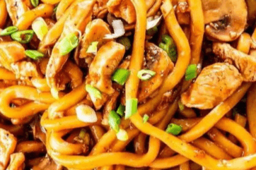 N9. Beef udon (stir fried) 牛肉炒烏冬麵