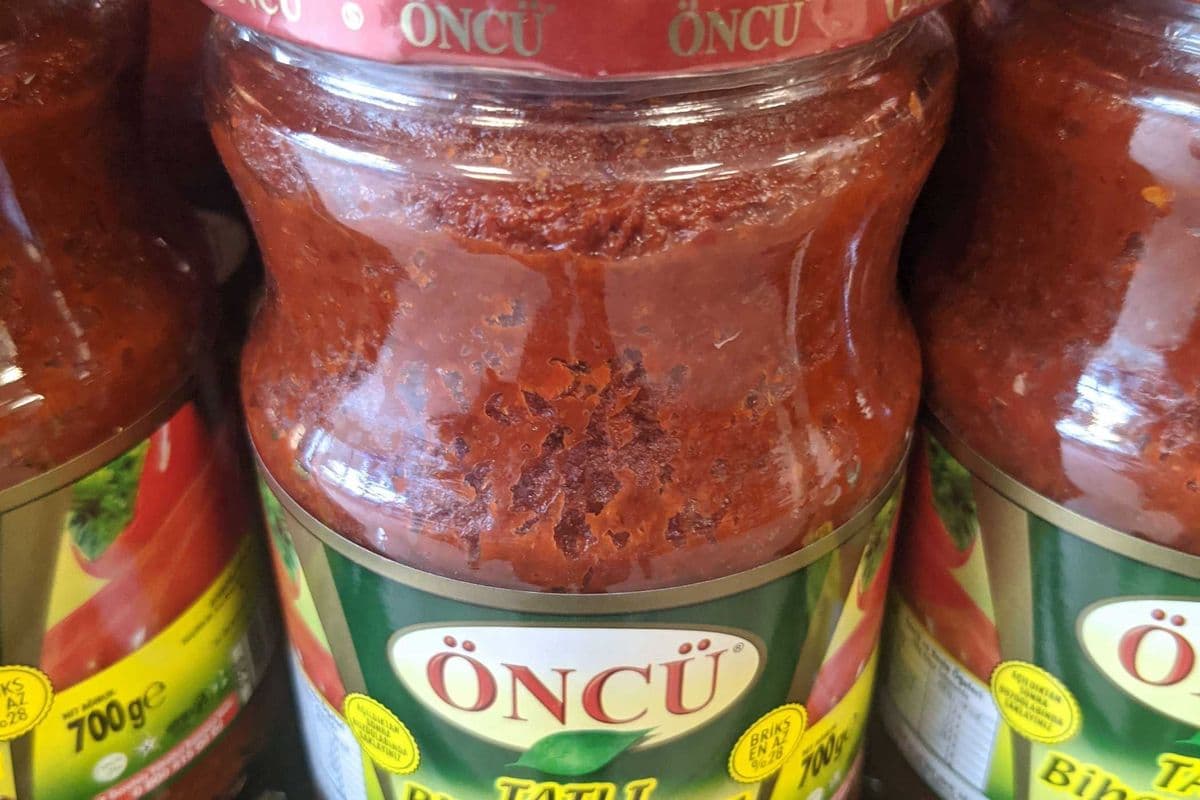 ONCU TATLI BIBER SALCASI MILD PEPPER PASTE 700 g
