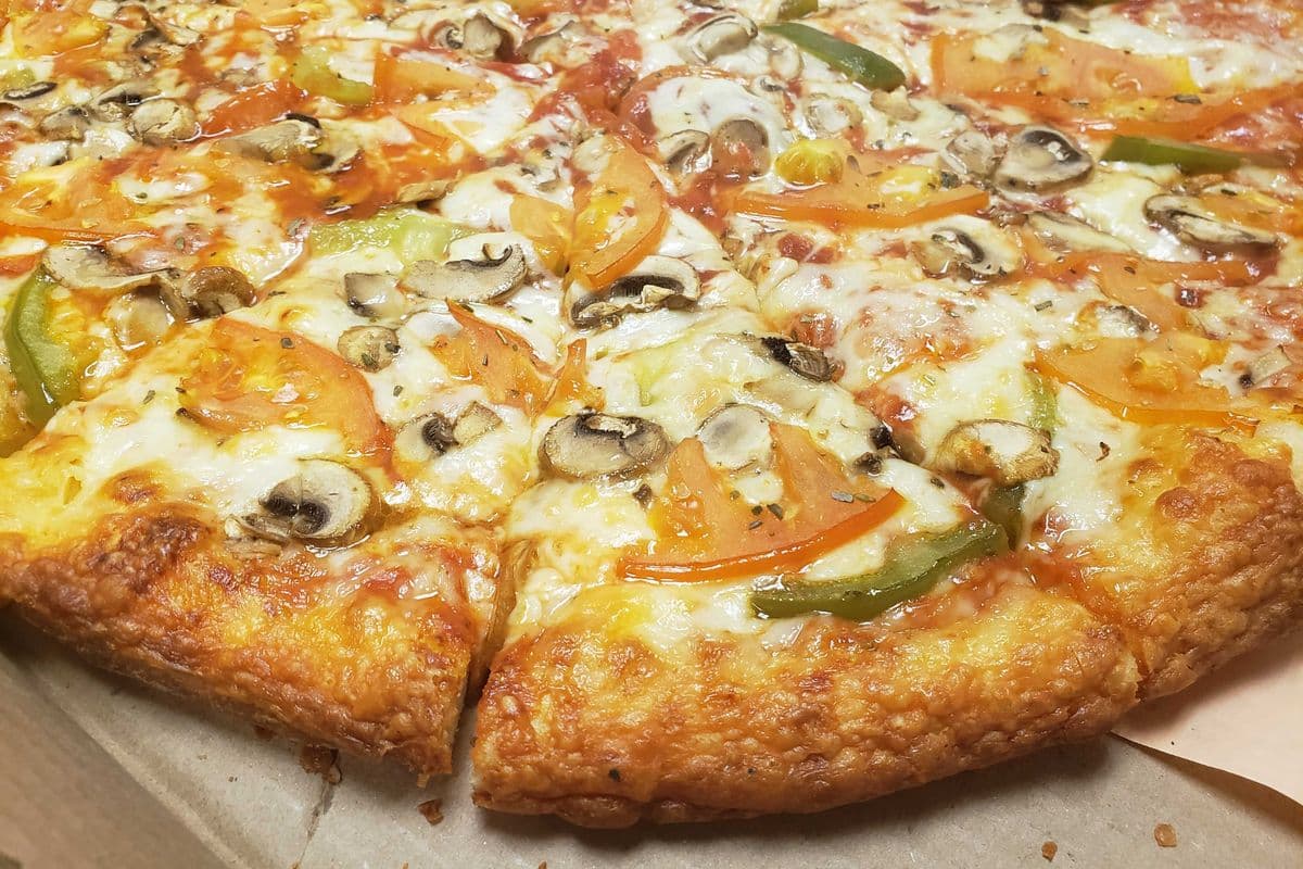 Large Vegetarian Pizza