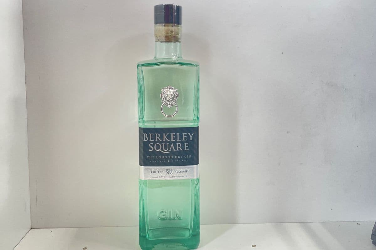 Berkeley Square Gin (1 x 700 ml)