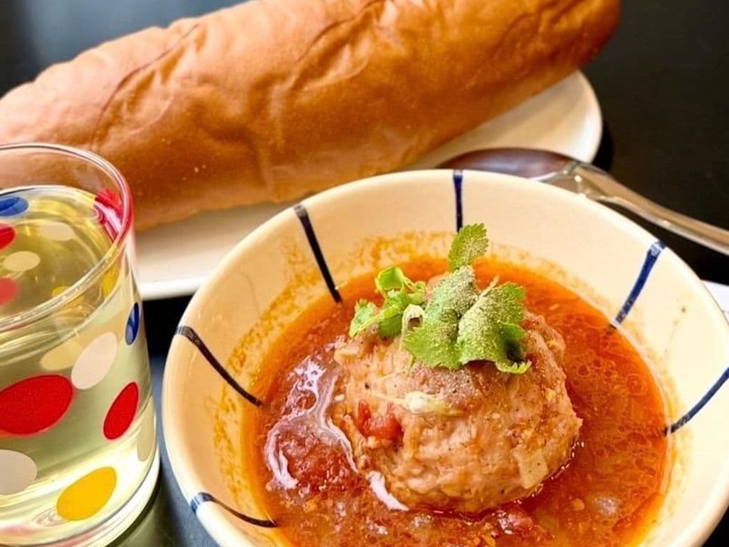 Banh Mi Xiu Mai