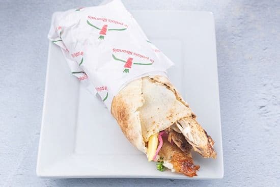 Sandwich Shawarma poulet Petite / Chicken Shawarma Sandwich Small