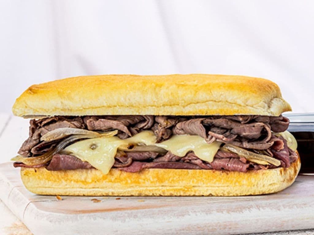 French Dip Sandwich (660 Cal)