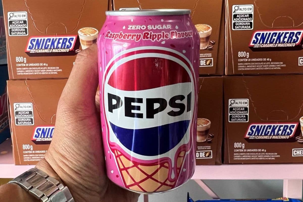 Pepsi Raspberry Ripple Zero Sugar (UK) - 330mL