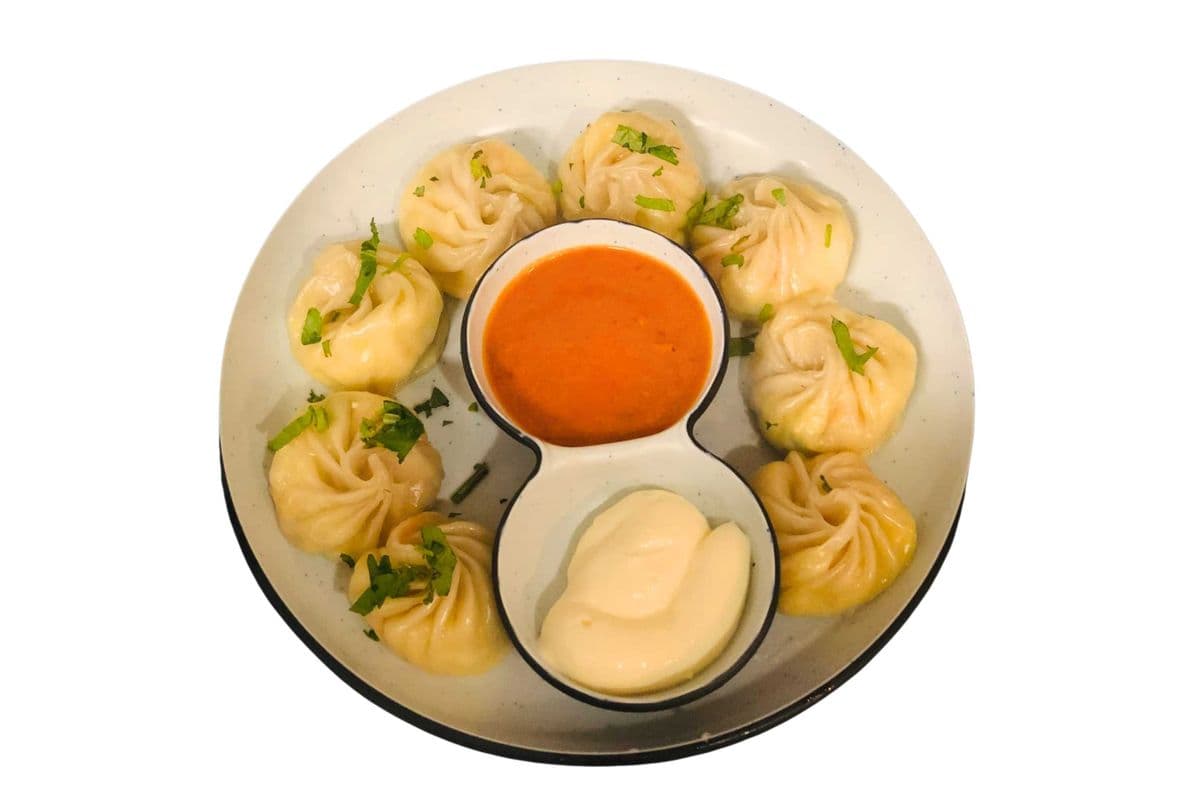Steamed Paneer Momos (8 pcs)