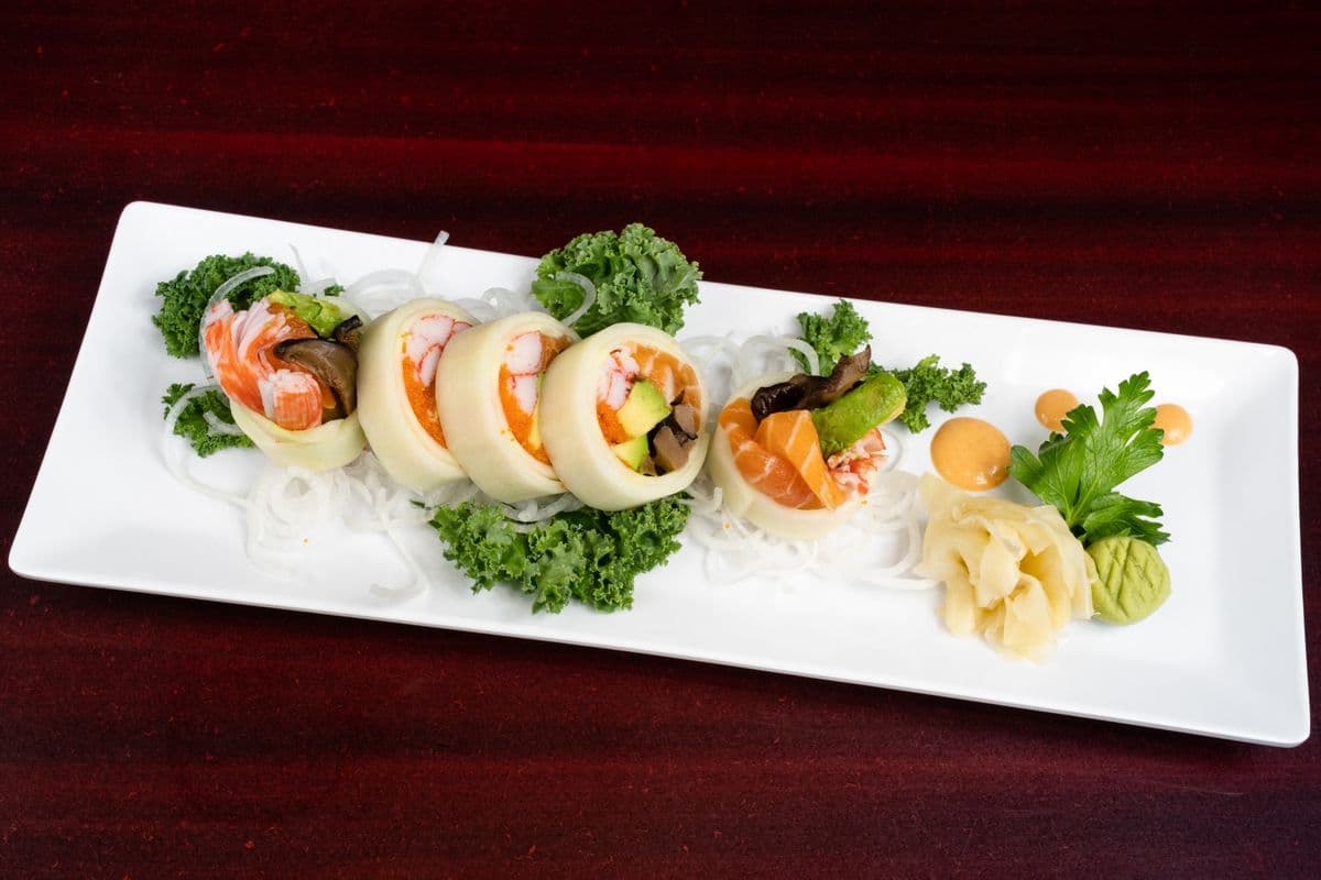 Cucumber Salad Roll (5 pcs)