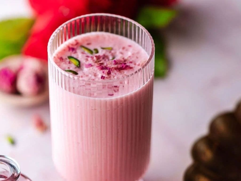 Strawberry Milkshakes