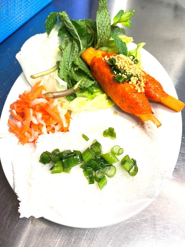 A1. Minced Shrimp on Sugarcane (Chao Tom)