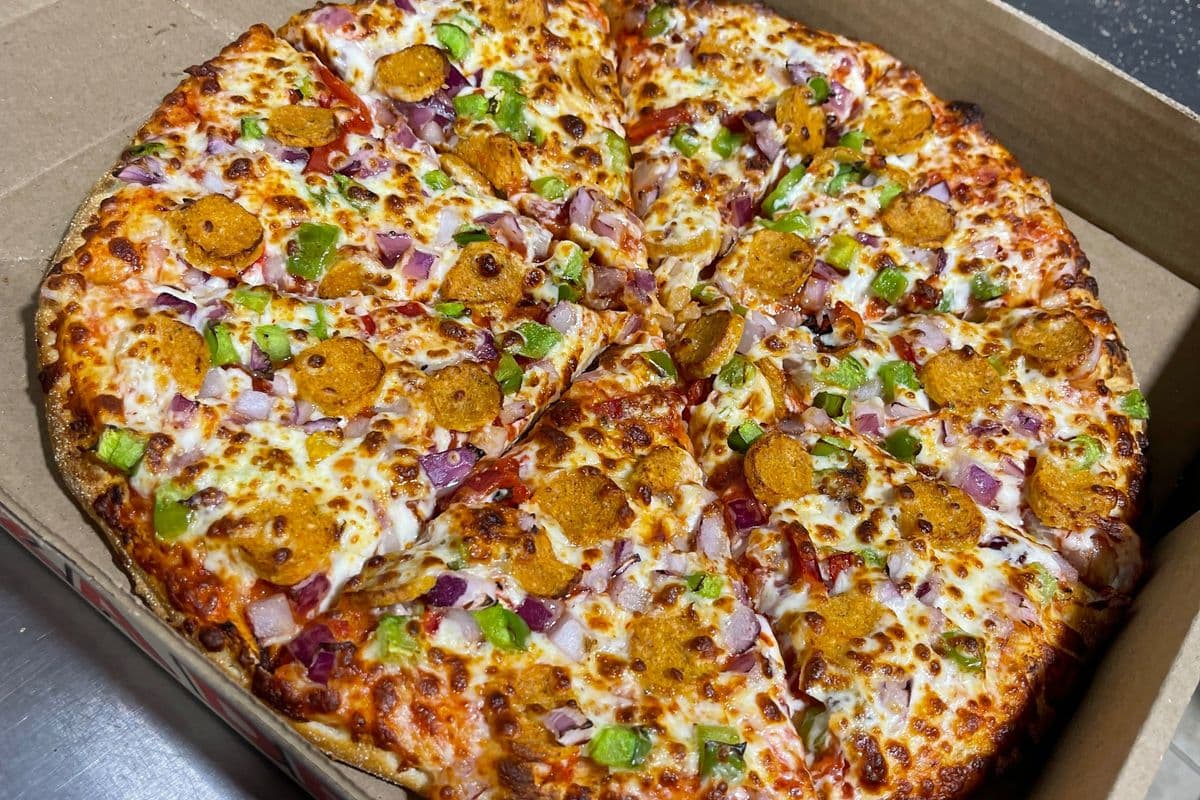 π Kebab Pizza (Chicken/Lamb)