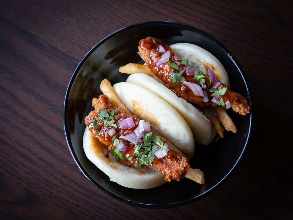Sweet Ginger Chicken Bao (2 pcs) TP