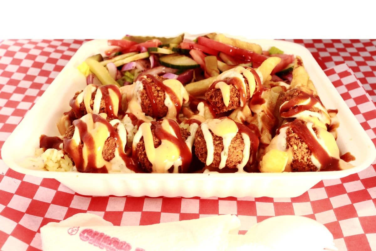Falafel (Chickpea Fritter) Platter (Veg) (Large)