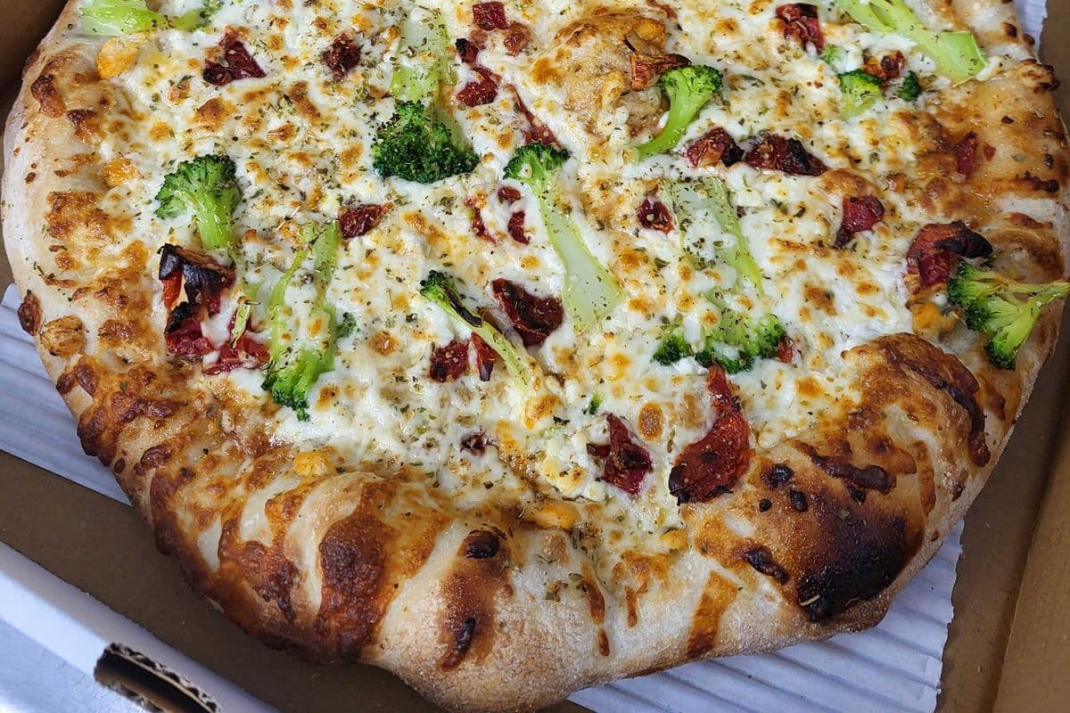19. 16" Extra Large Miso Special Pizza