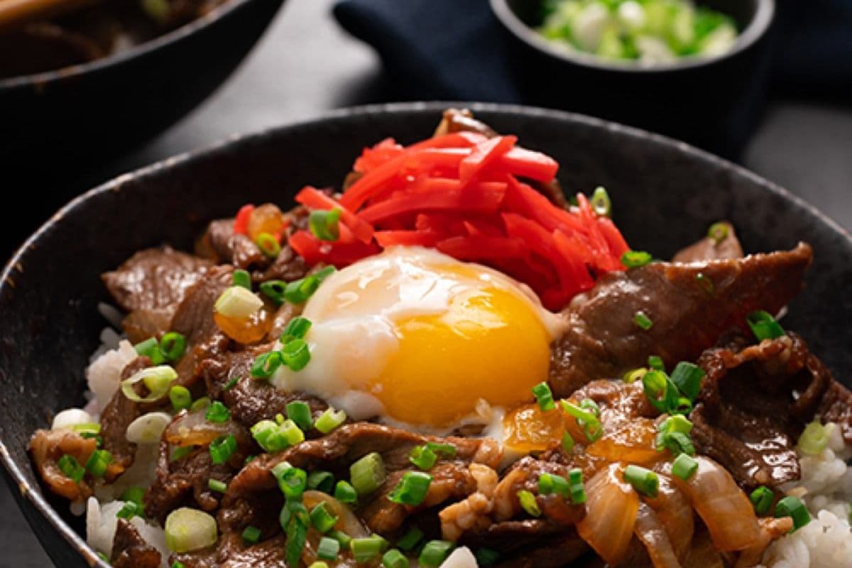 Beef Don With Egg