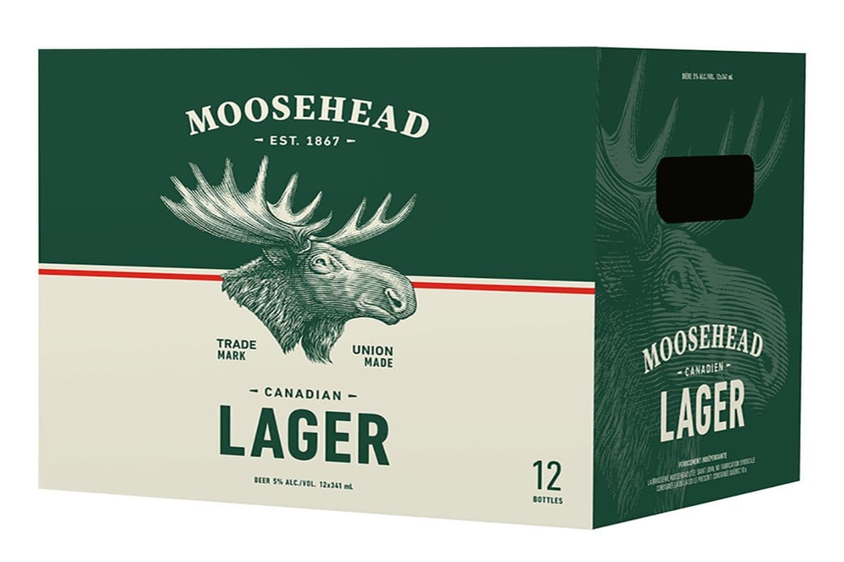 Moosehead Lager (12 Bottles) (12 x 341 ML)