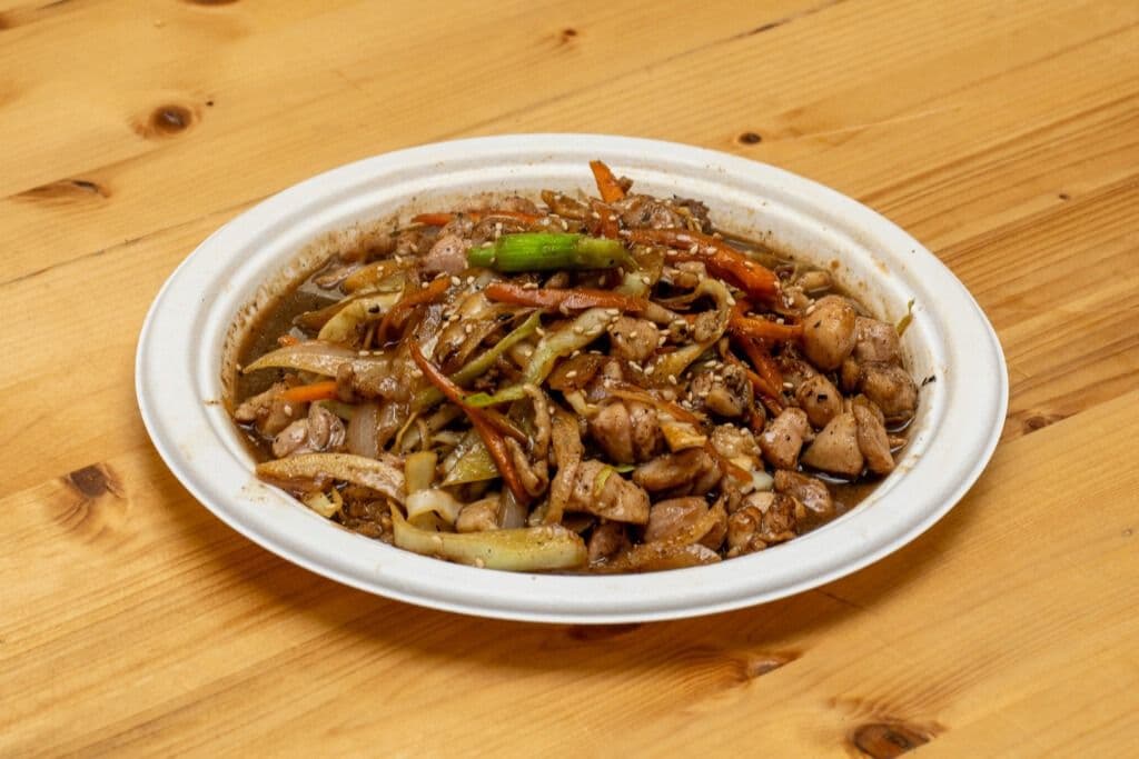 치킨 덮밥/Chicken Bulgogi Bowl/鸡肉盖饭