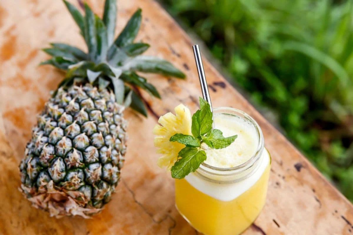 Pineapple Juice (16 oz)