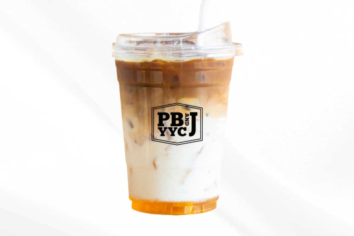 Iced Vanilla Latte (Fratello)
