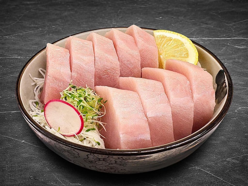 Tuna Sashimi Don