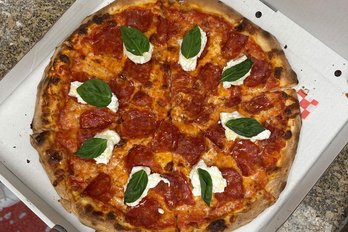 16" Lupo Pizza