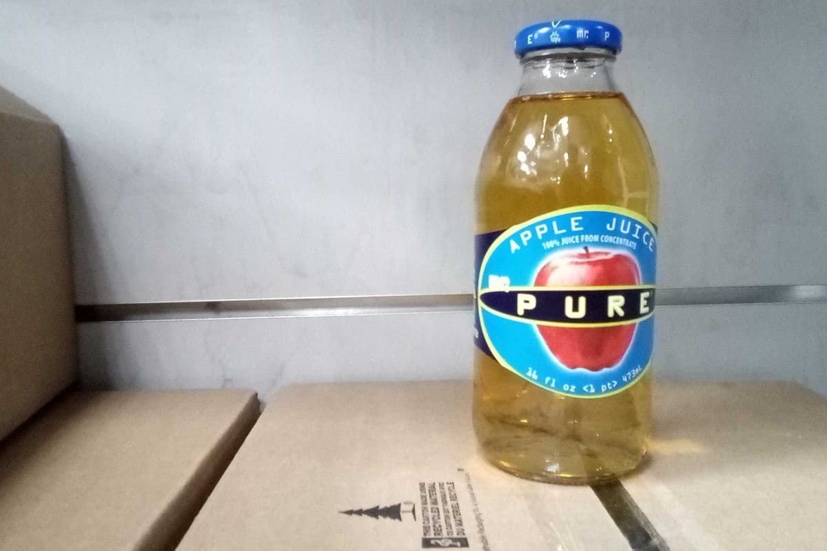 Mr Pure Apple (473 ml)