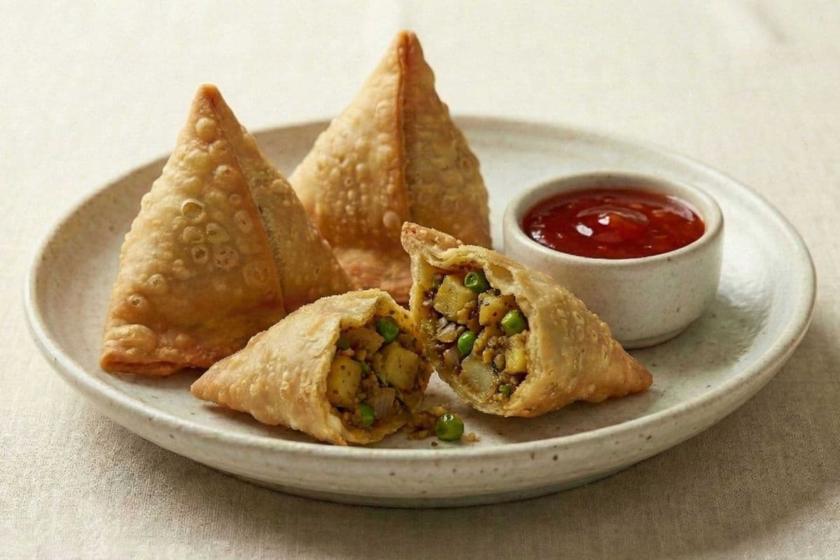 Veggie Samosa (3 pcs)