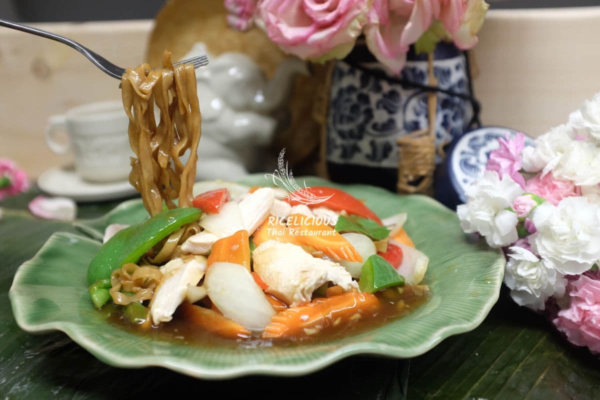 N8. Thai Spicy Noodles